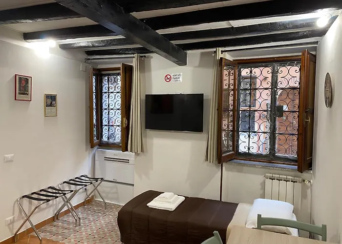 Casa Vicolo Moroni - Trastevere Апартаменты *